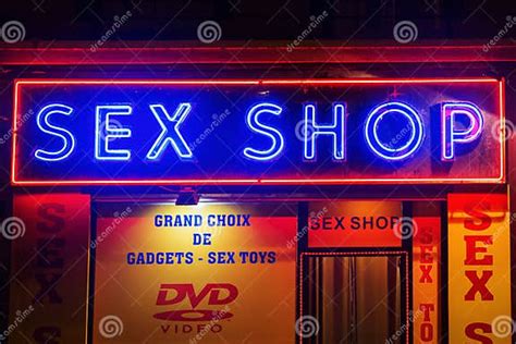 sex shop pigalle|Pigalle